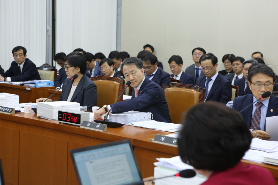 171013_보건복지부 국정감사 질의1 (2).JPG