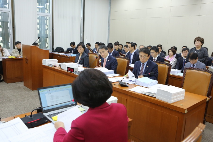 171013_보건복지부 참고인 질의 (4).JPG