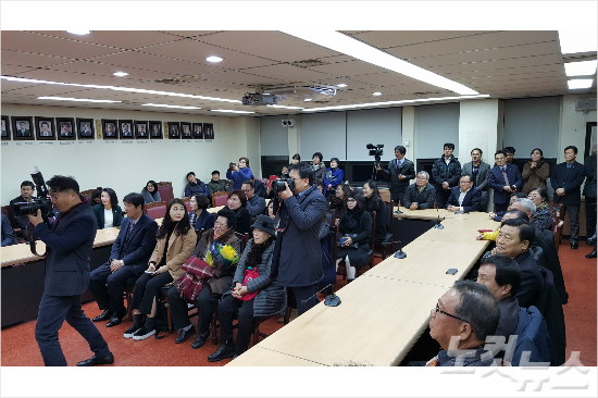 다운로드 (6).jpg