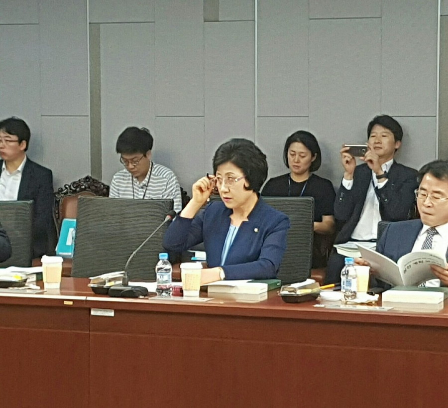 국민의당 정책역량강화 집중 워크숍 - CmKdKhrUsAANQd4.jpg