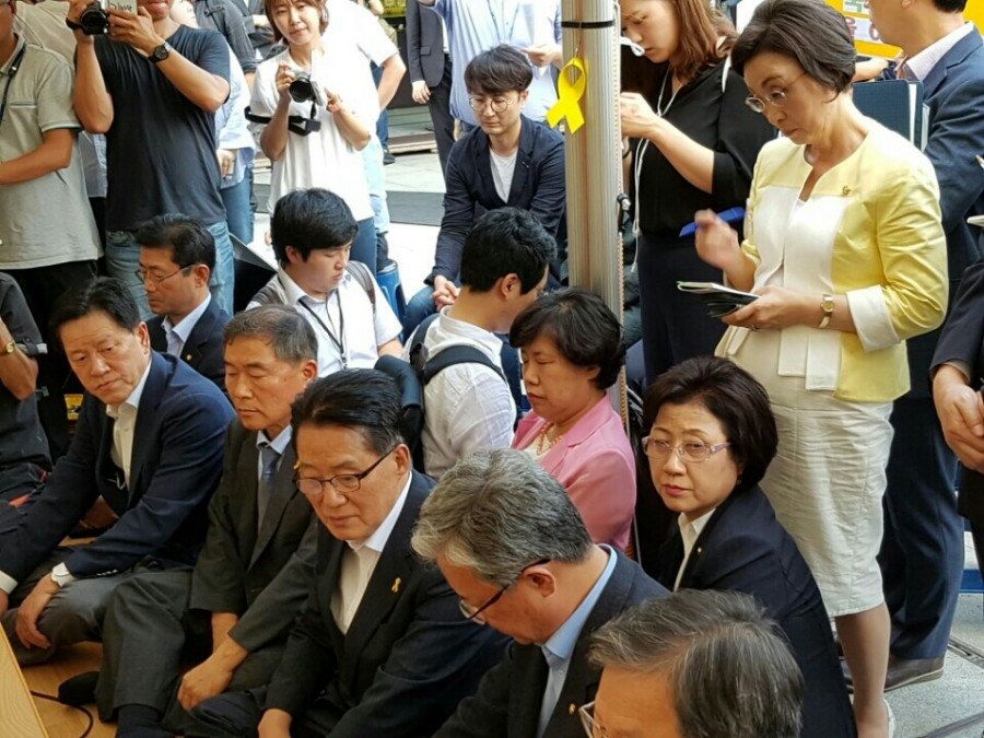광화문 세월호 단식 농성장 방문 - 2번.jpg