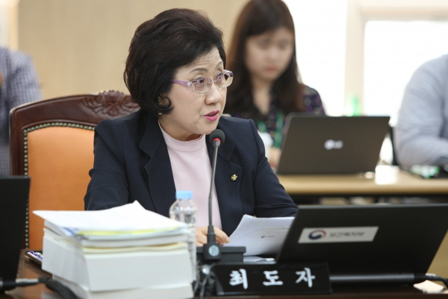 보건복지부 국정감사 - 7K2Q8030.JPG