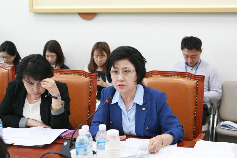 예결소위 추경안 심사 - 7K2Q0759.JPG