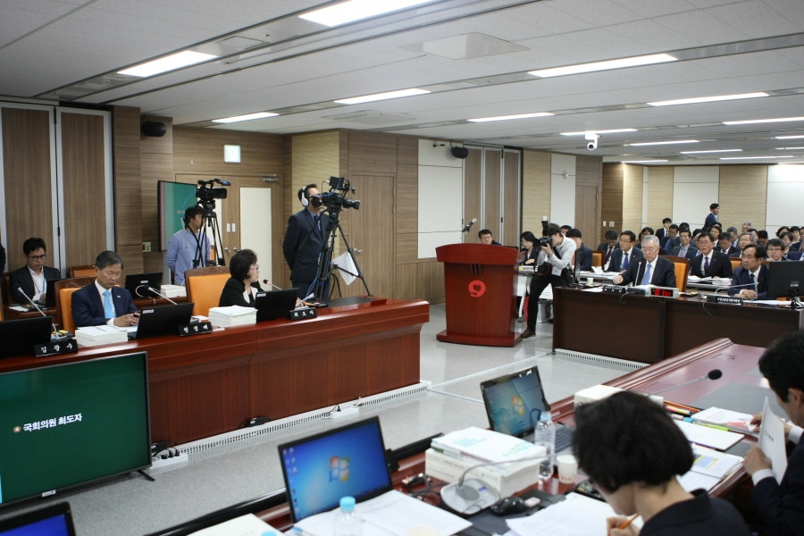 건강보험공단 국정감사 Round 1. - 7K2Q8933.JPG