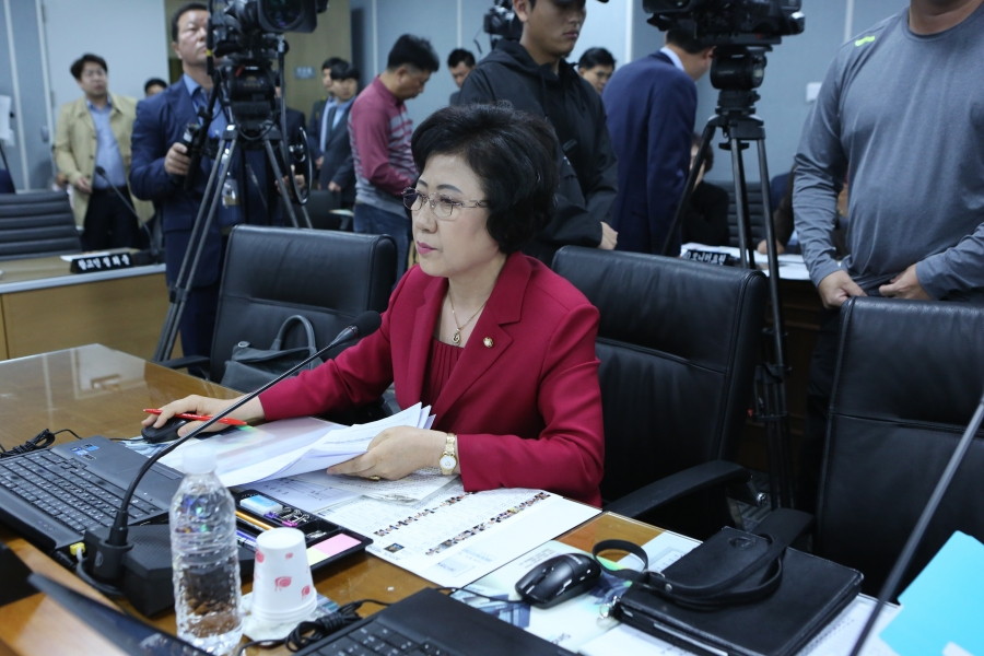 171019_국정감사_국민연금_감사전 준비모습 (5).JPG