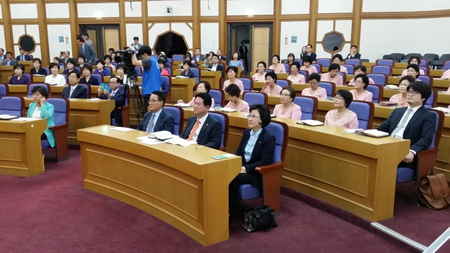 국민의당 기독신우회 새벽예배 - 0-02-01-1c63e7d62f328e3bf1082bd53cbe82cba51e5d4f6f45a6778eabf6aca364bbb7_full.jpg