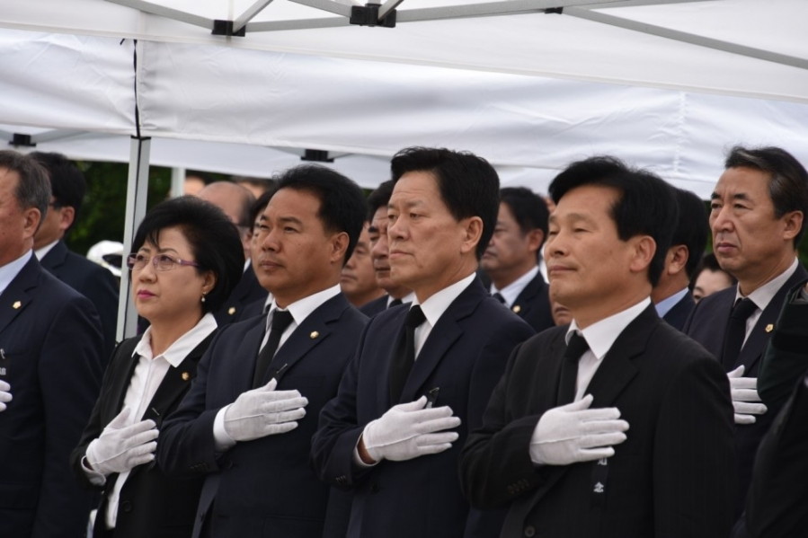 현충일 추모 행사 - 16.06.06_현충일_행사__(6).jpg