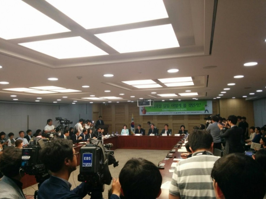 누리과정 갈등 어떻게 풀 것인가 토론회 - 16.06.16_누리과정_갈등_어떻게_풀_것인가__(7).jpg