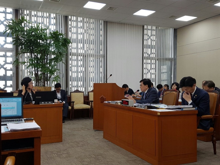 보건복지위원회 업무보고 -보건복지부, 식약처 - CmAu3zWWgAEMh4x.jpg