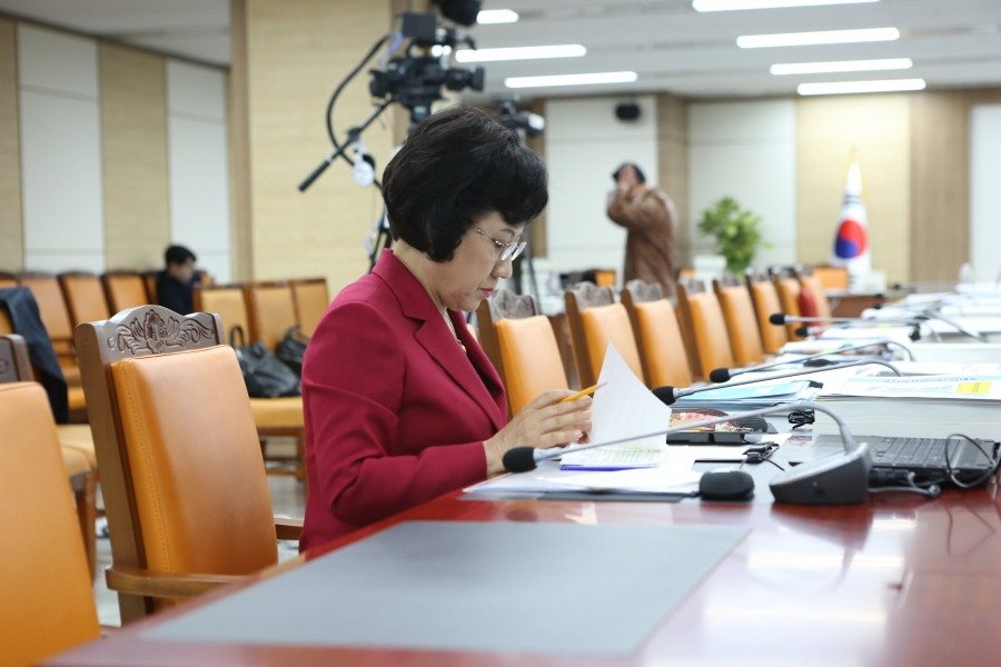 점심- 2차질의 전 준비모습 (1).JPG