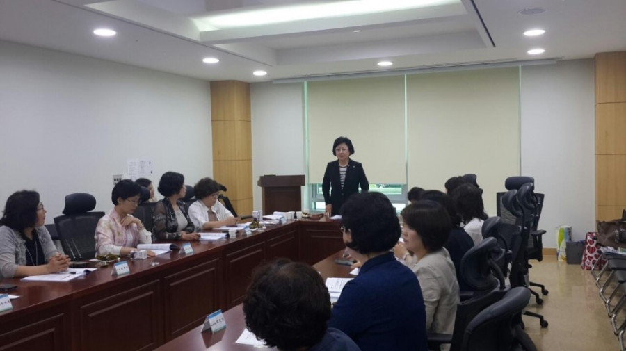 전국국공립어린이집연합회 이사진 간담회 - 16.06.28_전국국공립어린이집연합회_이사진_간담회__(4).jpg