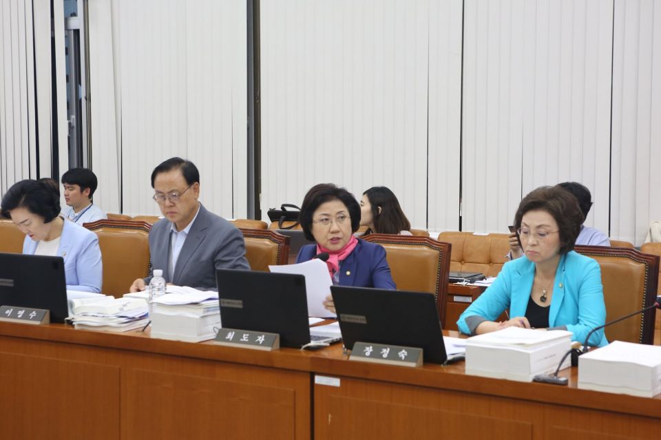 191002_국감4.jpg