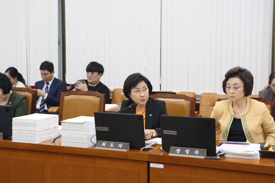 의료기기국산화 (3).jpg