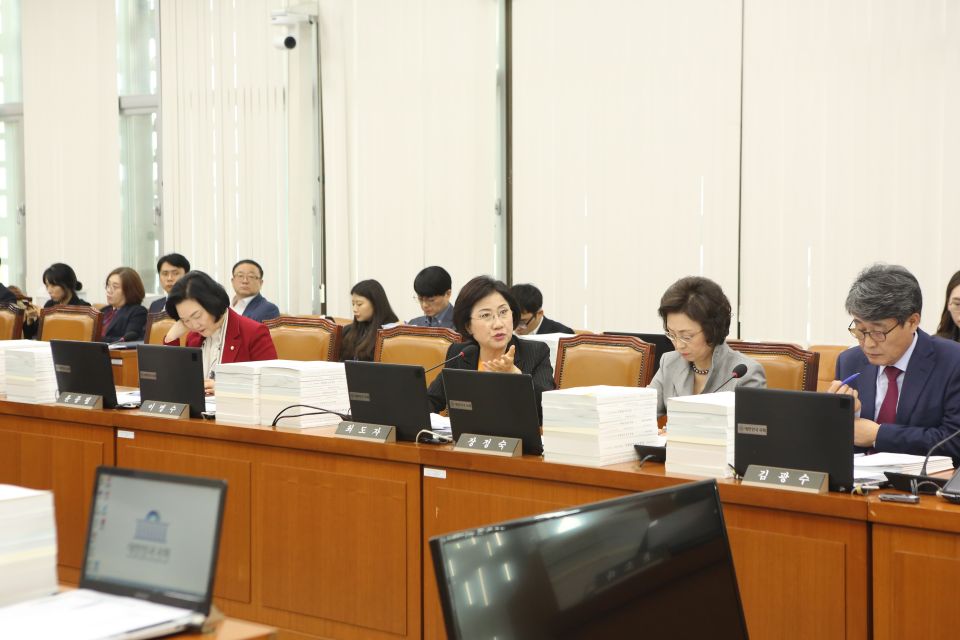 변호사처우개선 (2).jpg