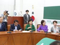 이낙연 신임총리 원내대표실 내방