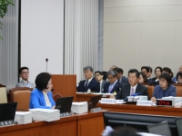 한국보육진흥원 국정감사 Round 2.