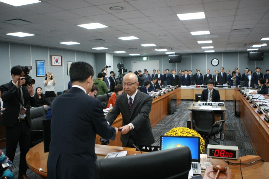 국민연금공단 국정감사 Day 1. - 7K2Q0361.JPG