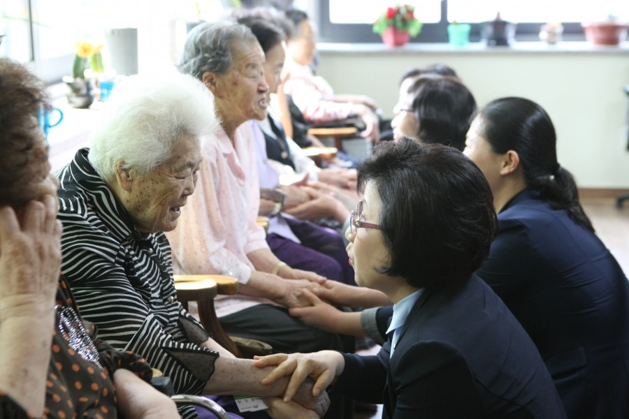 나눔의 집 방문 - 7K2Q5583.JPG