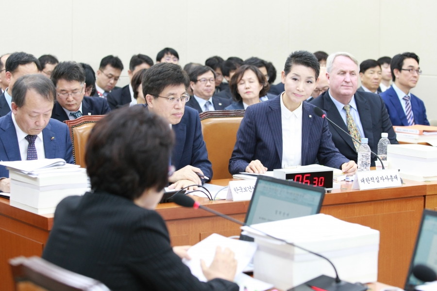 국정감사 (한국보건산업진흥원, 대한적십자사 ) - 7K2Q2688.JPG