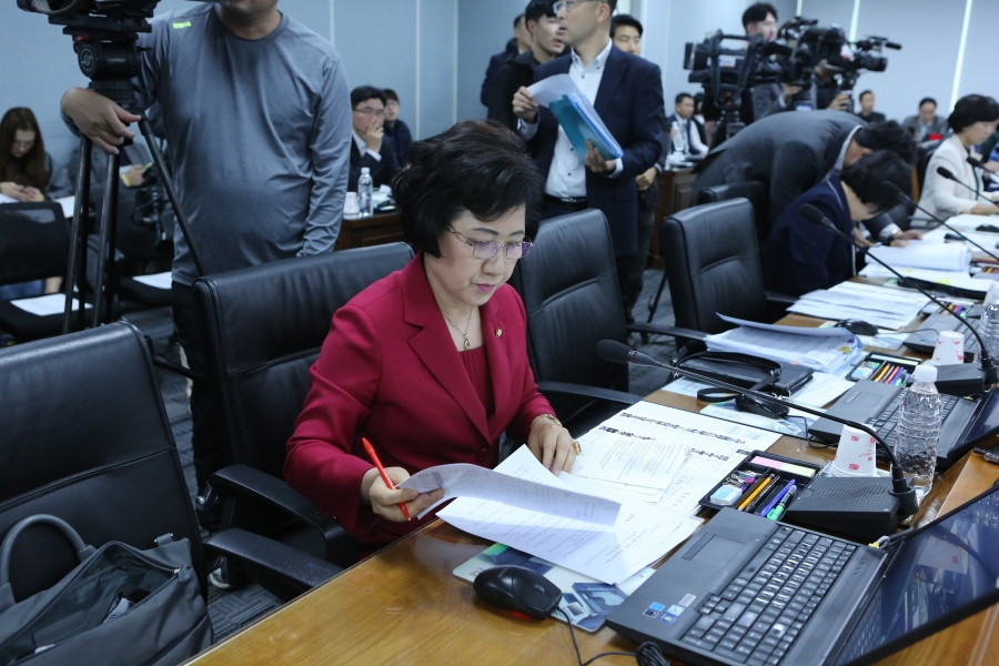 171019_국정감사_국민연금_감사전 준비모습 (1).JPG