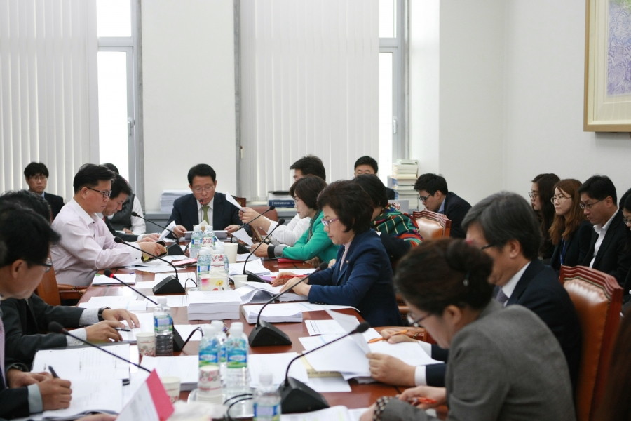 국회 보건복지위원회 예산심사소위원회 - 7K2Q3647.JPG