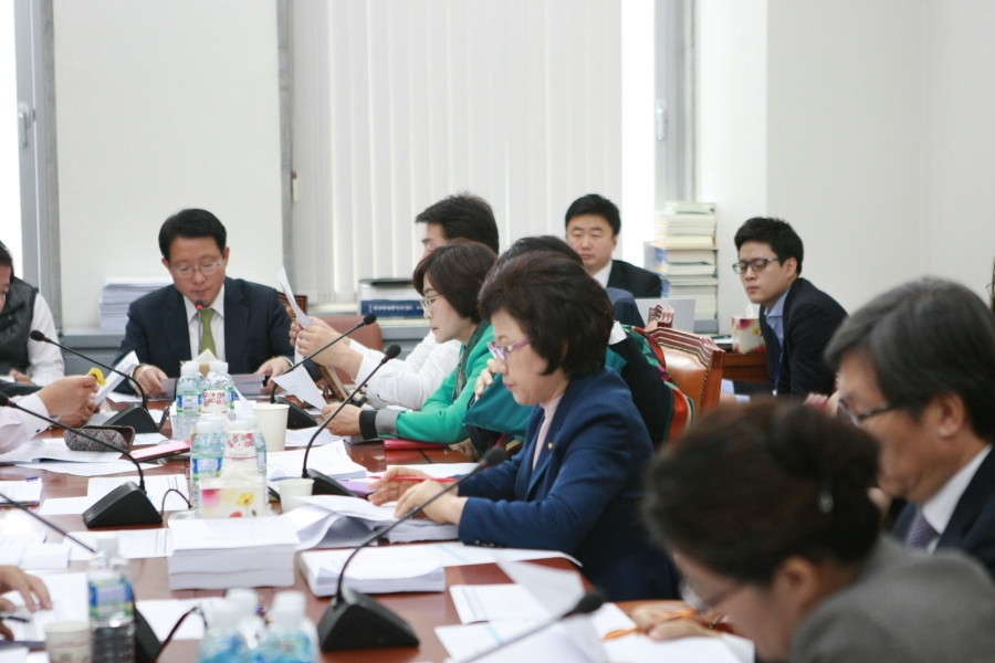 국회 보건복지위원회 예산심사소위원회 - 7K2Q3645.JPG