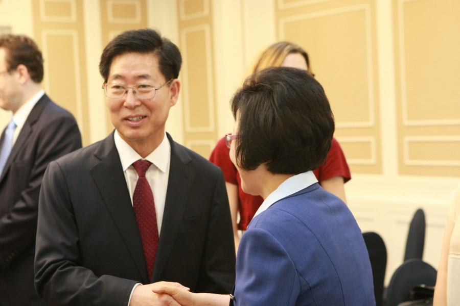 저출산극복포럼 특강 - 7K2Q0764.JPG