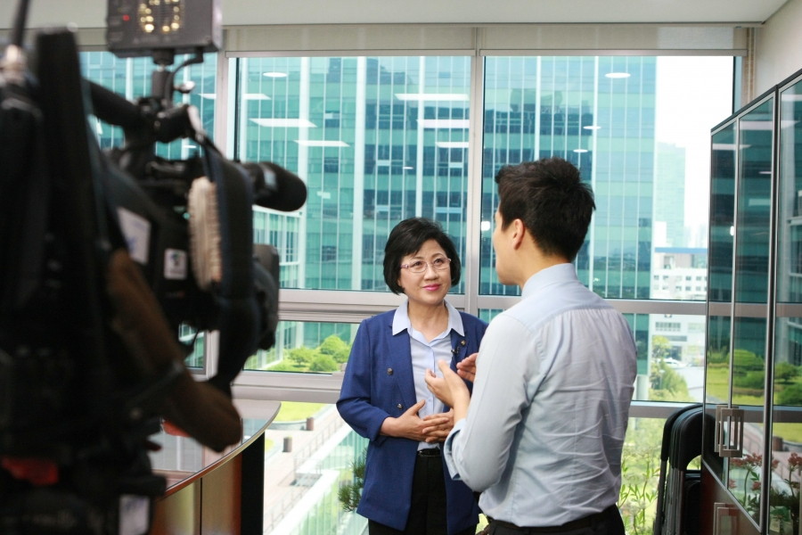 KBC 8시 뉴스 인터뷰 - 7K2Q0998.JPG