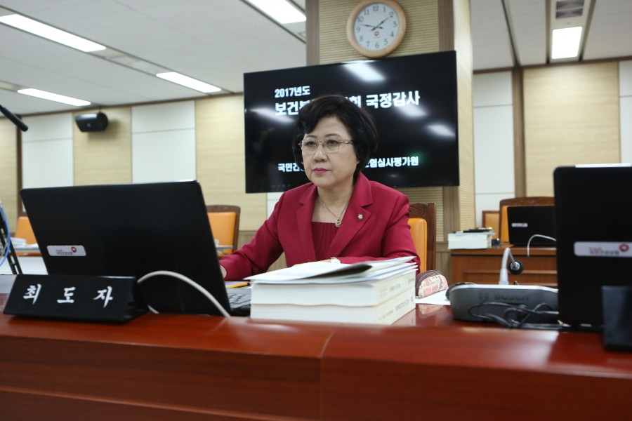 점심- 2차질의 전 준비모습 (3).JPG