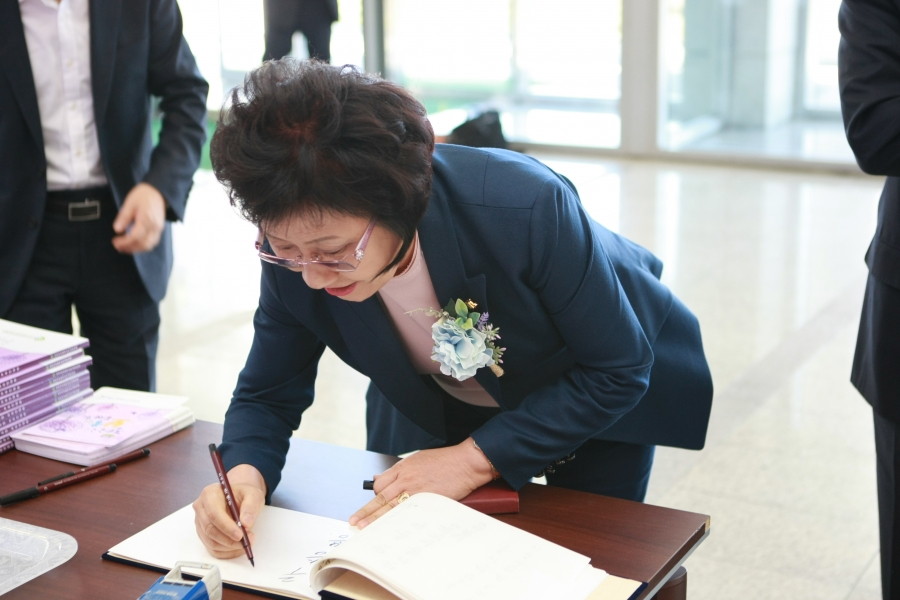 전국국공립보육인대회 개막사진 - 7K2Q3854.JPG