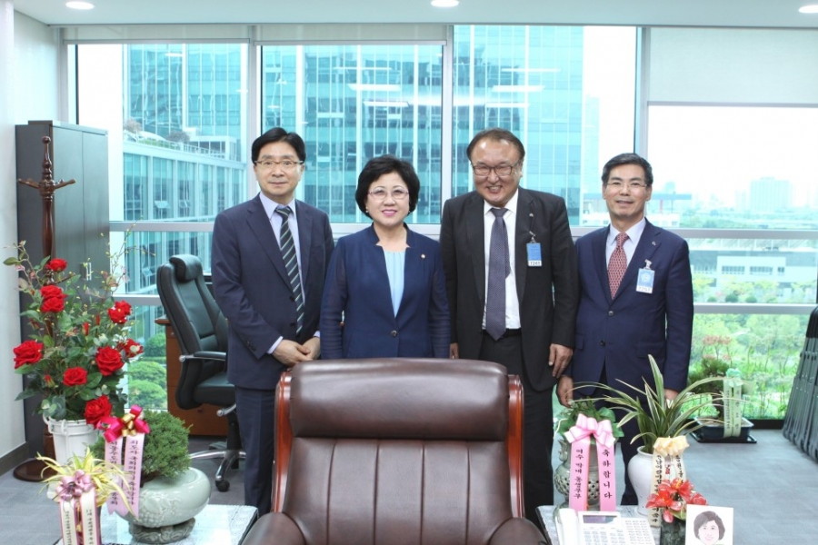 대한병원협회장 의원실 방문 - 최도자의원간담회IMG_6972.JPG